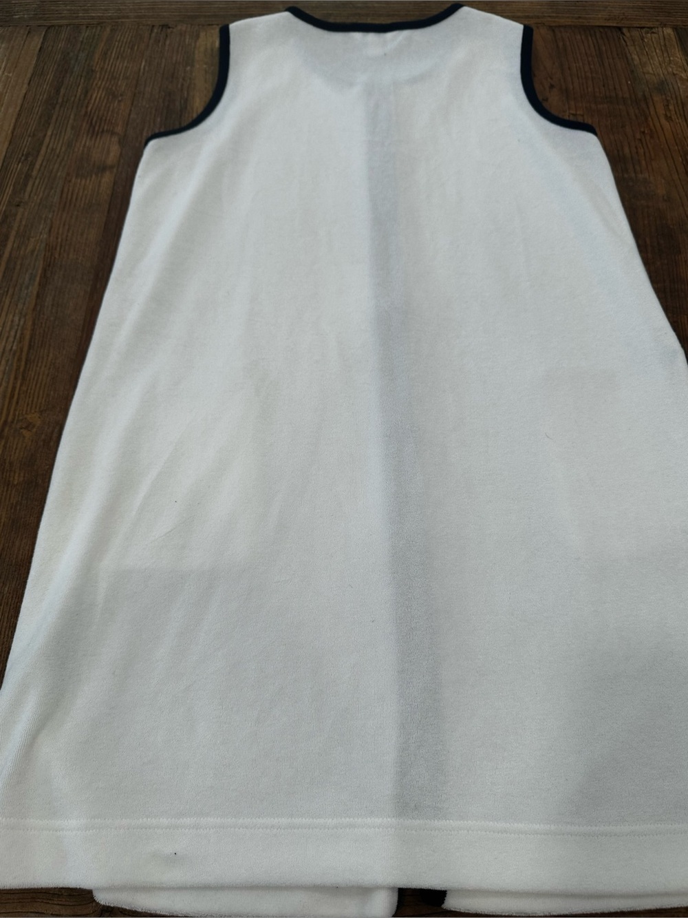 White Sleeveless Zip Front Robe with black Trim - Picture 9 of 10
